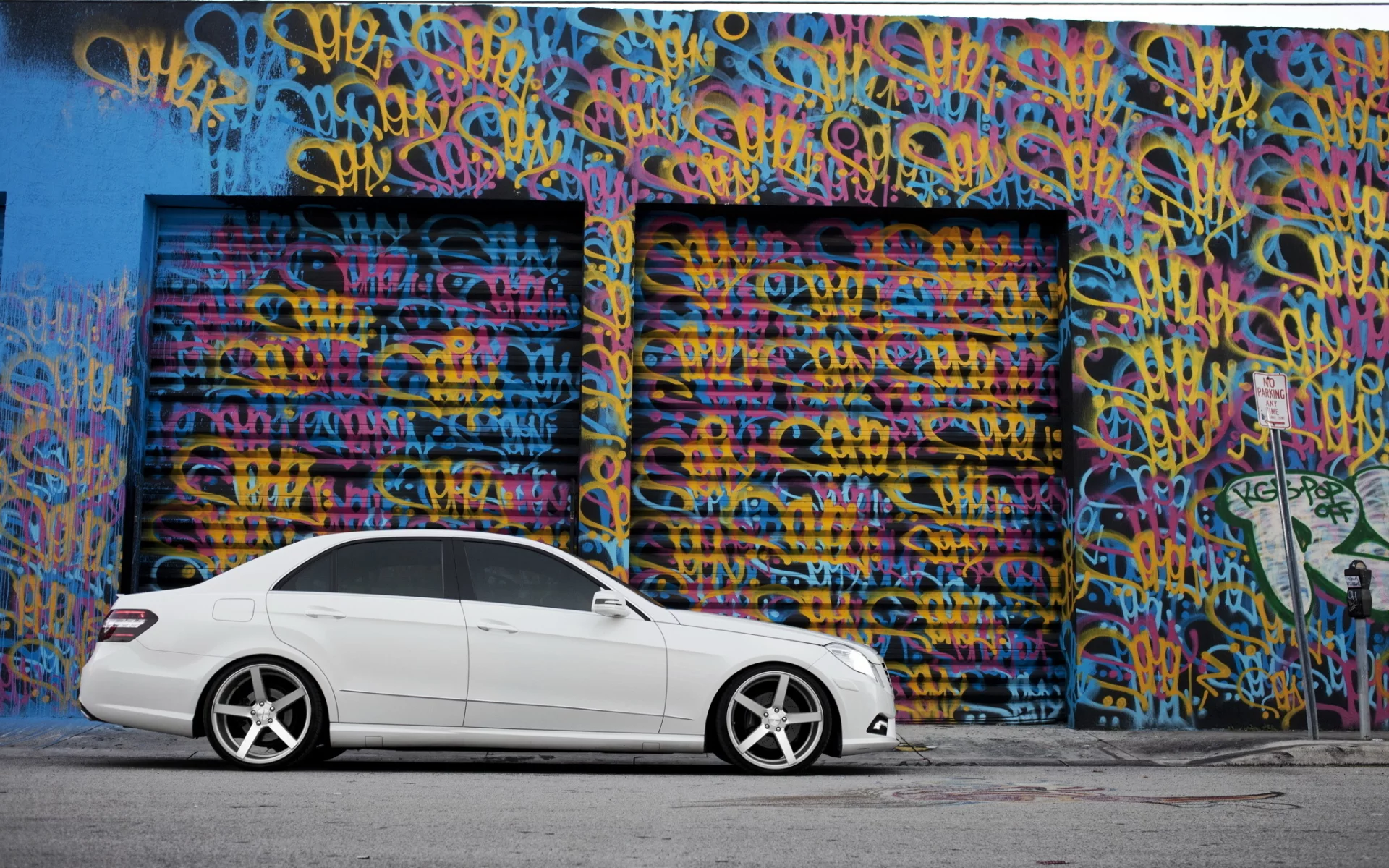 тюнинг, сбоку, граффити, белый, e class, Mercedes, тонировка
