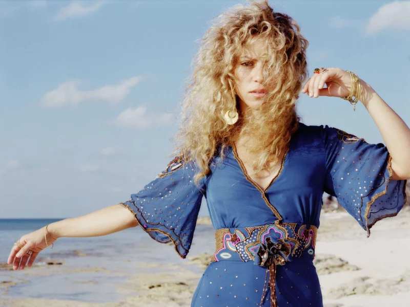 Шакира, знаменитость, ветер, shakira, певица, браслет