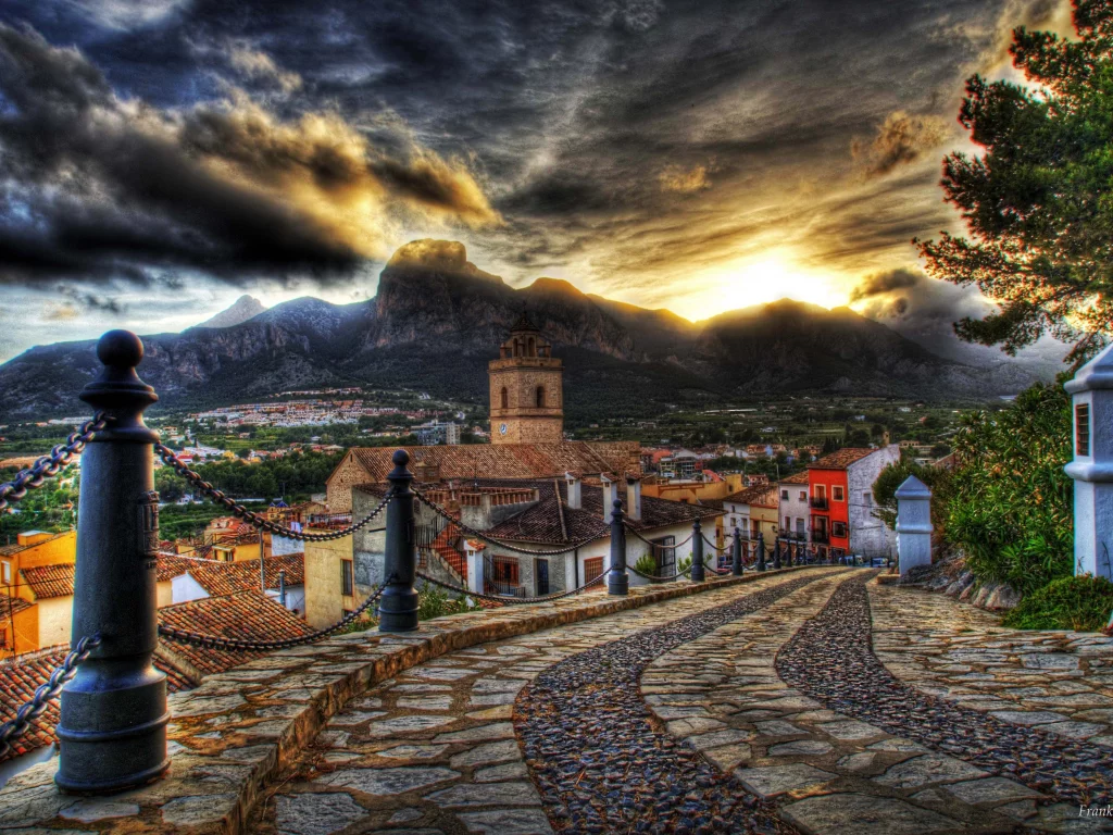 mountain, houses, sky, colorful, hdr, clouds, road, street, old, colors, Architecture, sunset