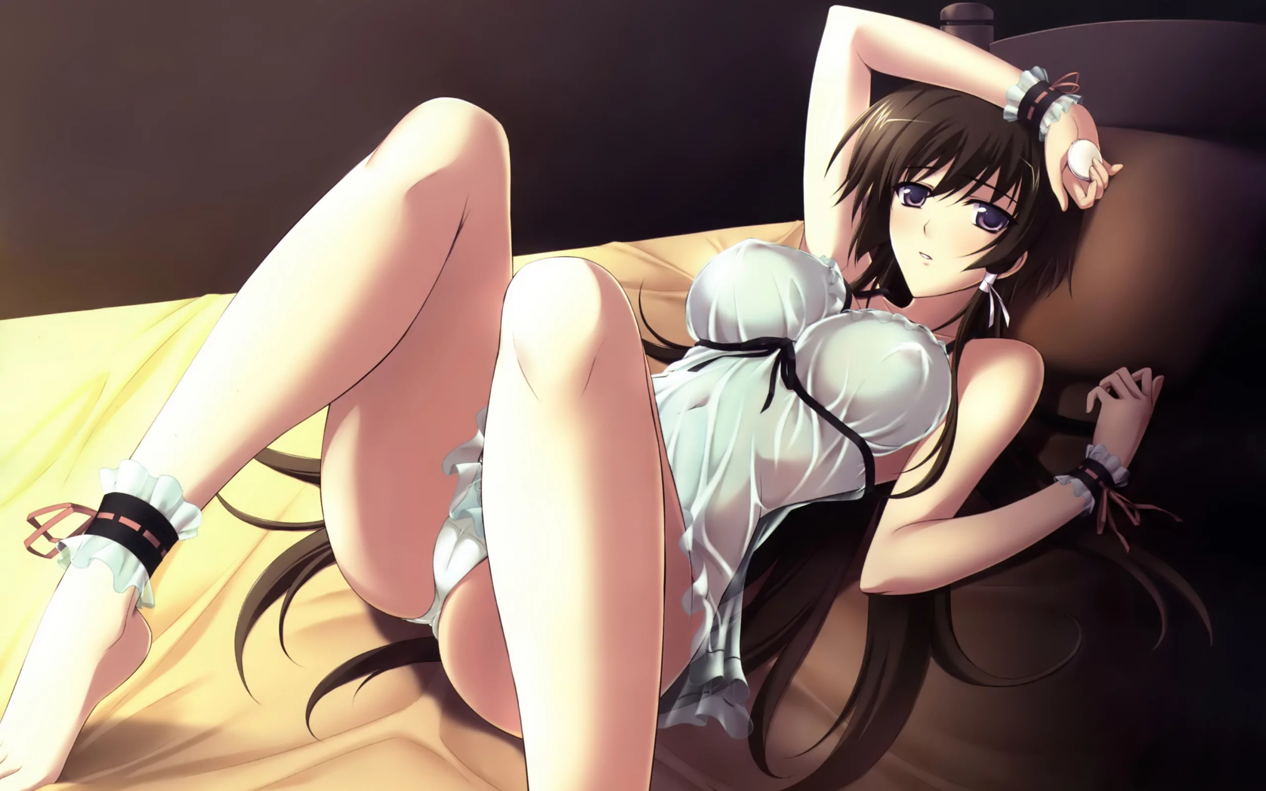 лежа, takamura yui, ecchi, Muv-luv, кровать, девушка