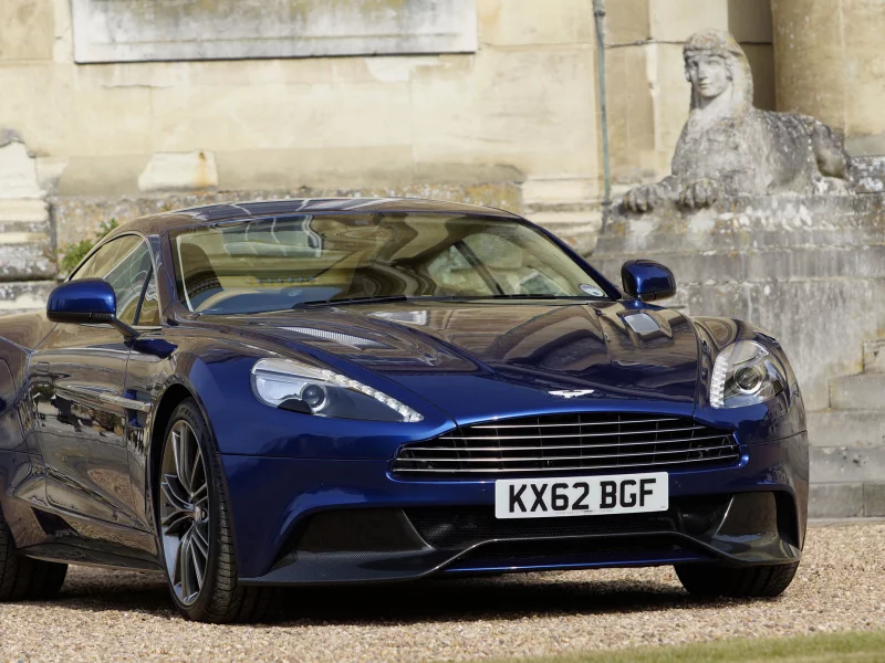 Машина, Aston Martin