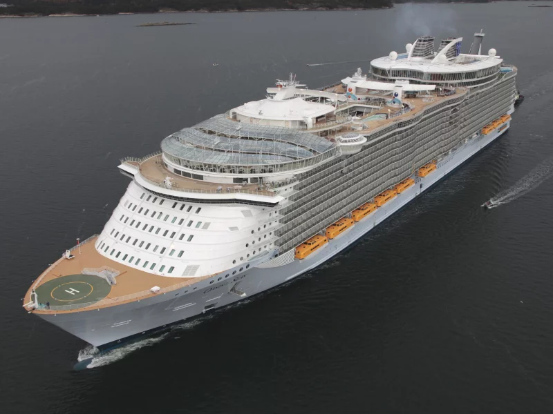 Oasis of the seas, море, огромный, белый, лайнер, судно