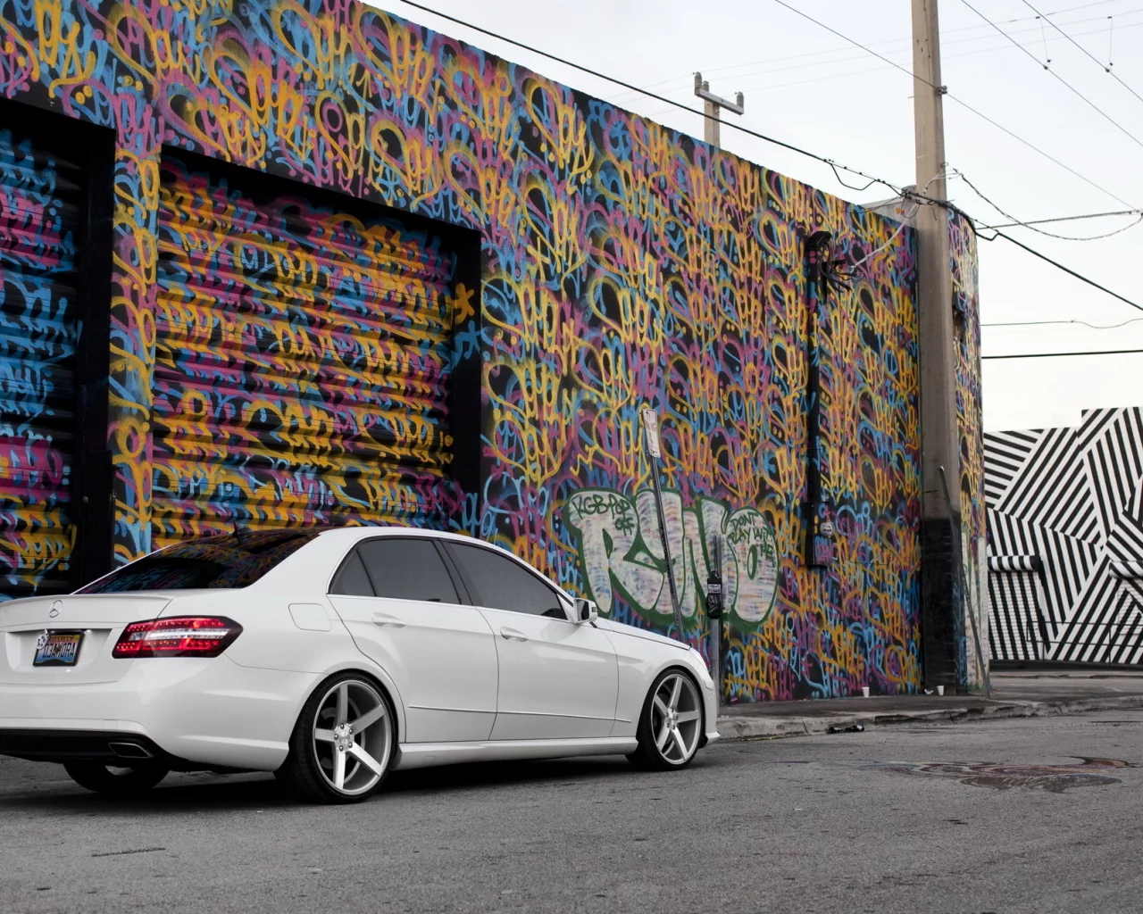 тюнинг, белый, граффити, e class, Mercedes