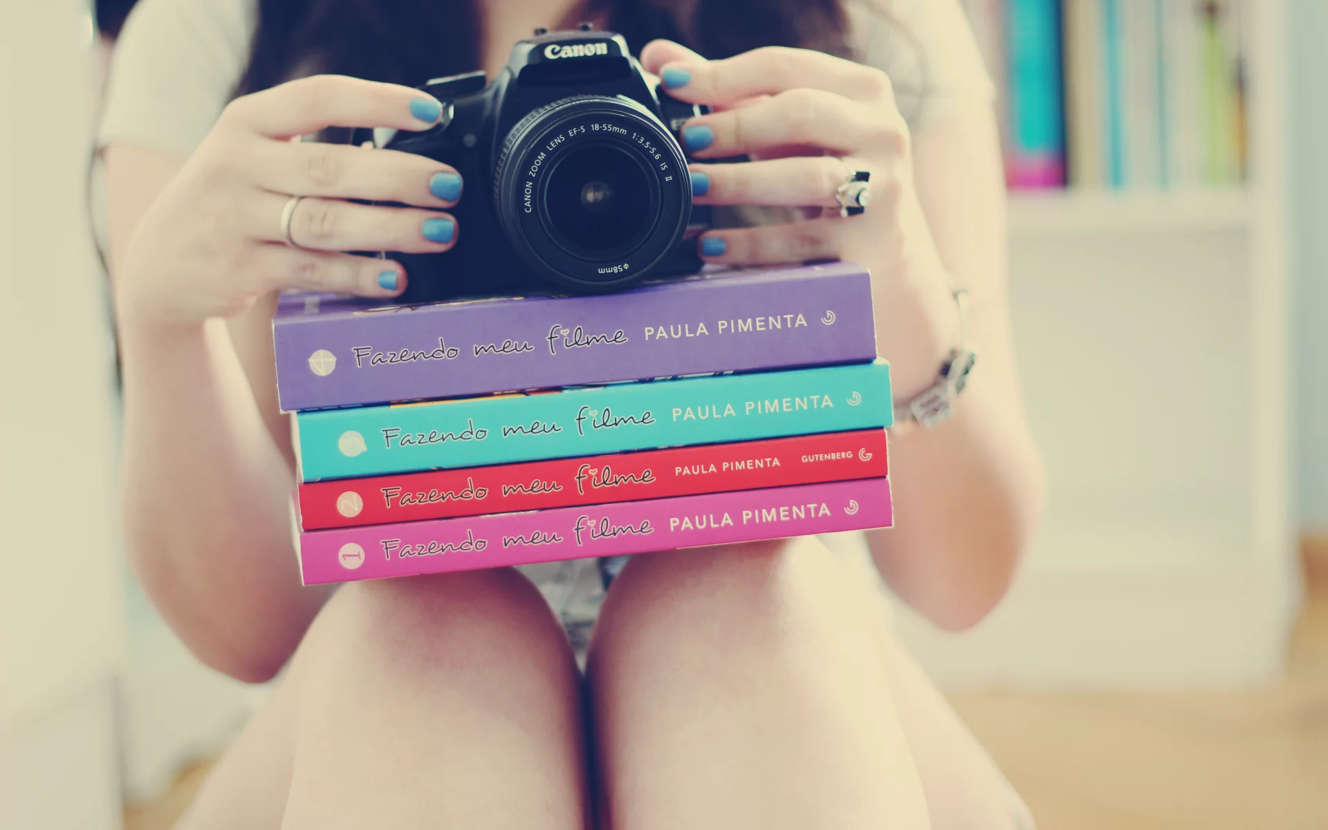 фотоаппарат, лак, Настроения, ноги, книги, девушка