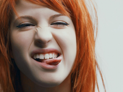 Hayley williams, язык, рожица, певица, рыжая