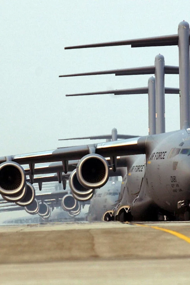 C-17, mcdonnell douglas c-17 globemaster iii