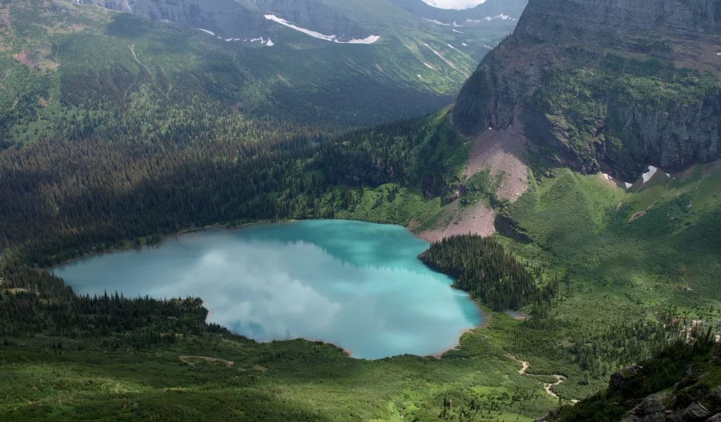 горы, лес, Озеро