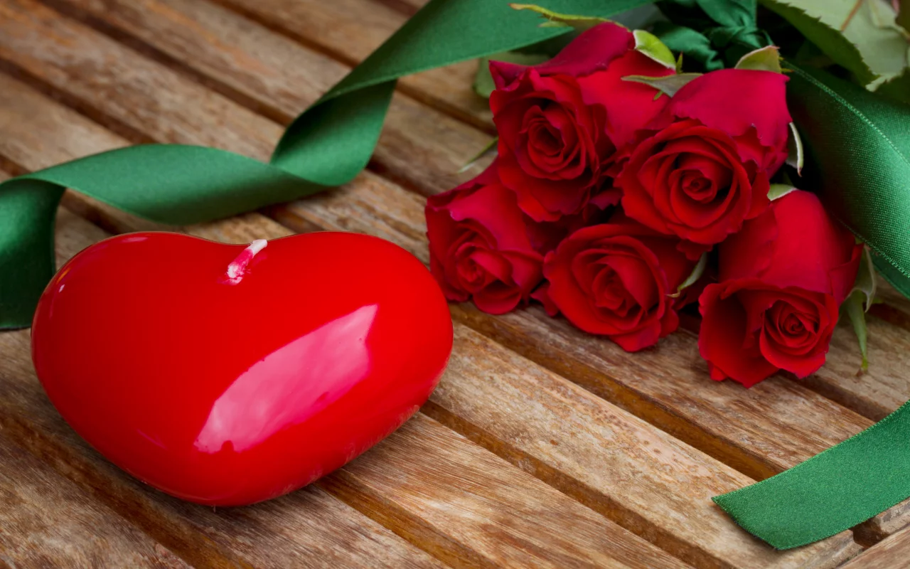 сердце, букет, Свеча, цветы, красные, ленты, розы