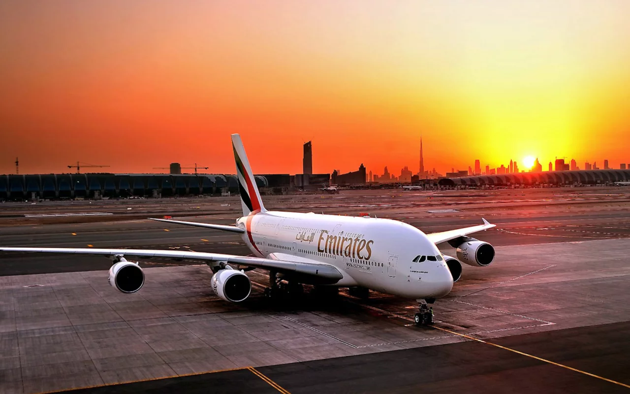 Airbus, a380, пассажирский, emirates airline, авиалайнер, самолет