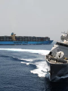 weapon, sea, ships, circulation, maersk, bow, conteinership, list, fregat, military, f805