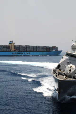 weapon, sea, ships, circulation, maersk, bow, conteinership, list, fregat, military, f805