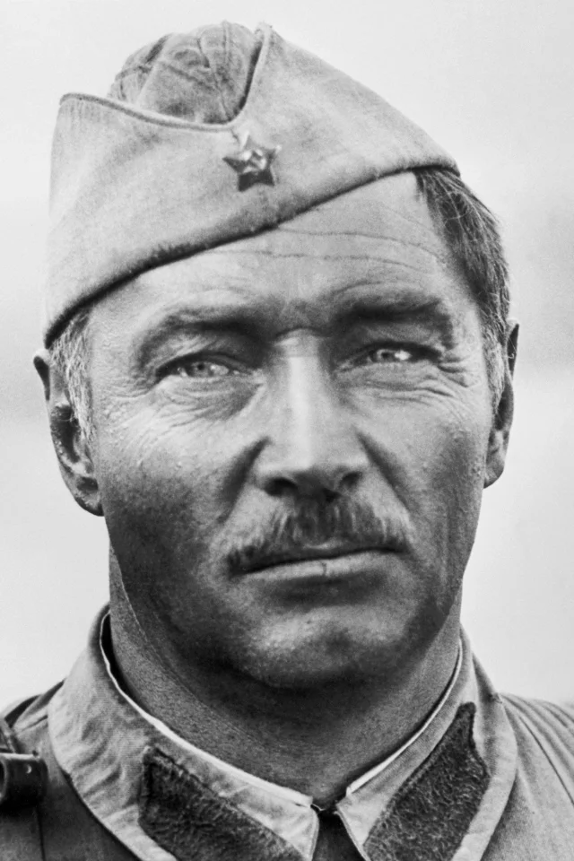 великий, Вячеслав васильевич тихонов