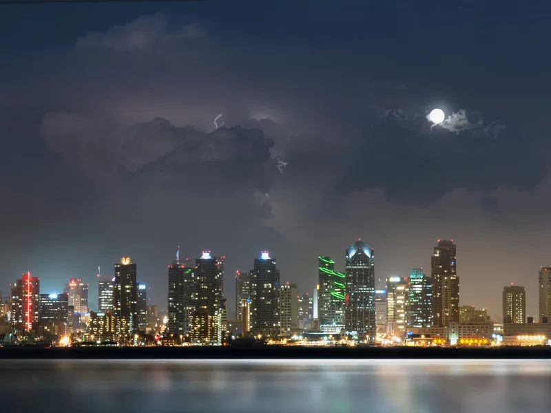 вода, огни, San diego, ночь, тучи, город, гроза, луна, река