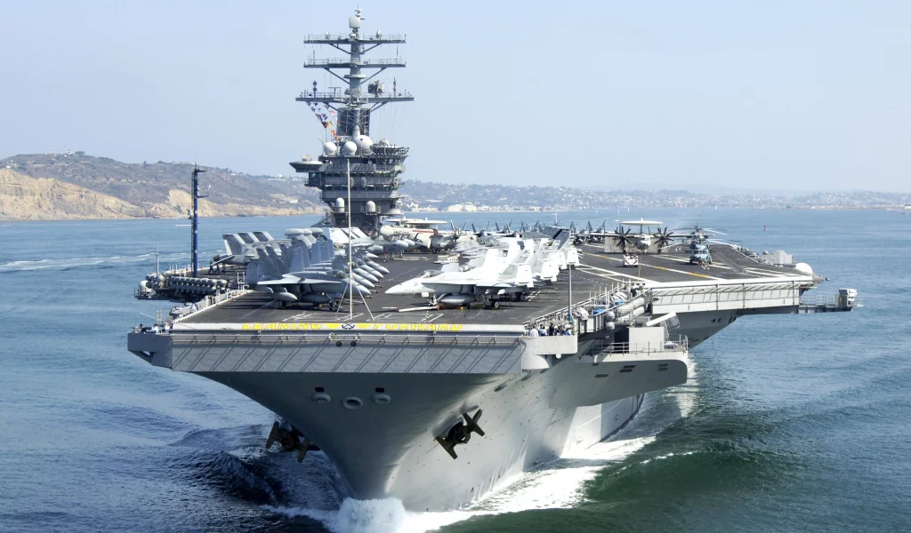 головной корабль, номер cvn-68, типа _нимиц_