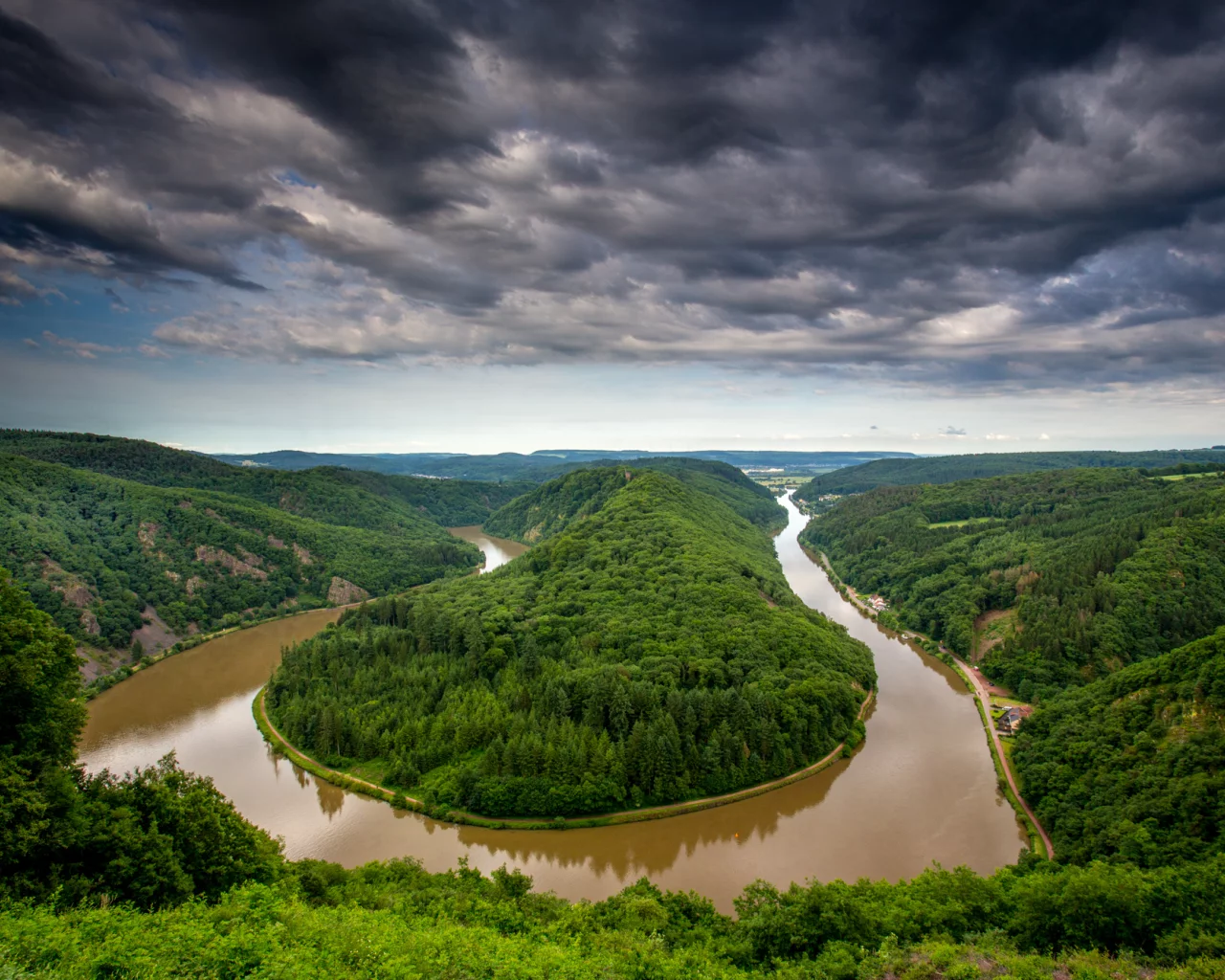 РЕКА, БЕРЕГА