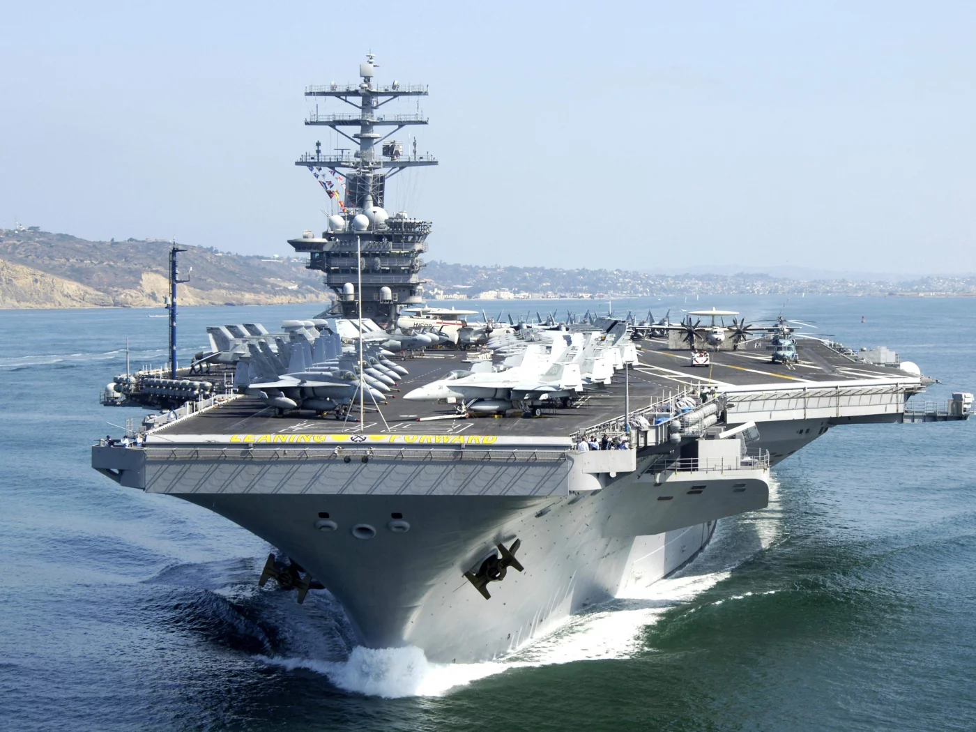 головной корабль, номер cvn-68, типа _нимиц_