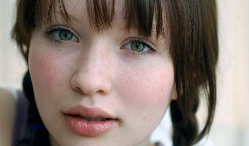 милашка, портрет, emily browning