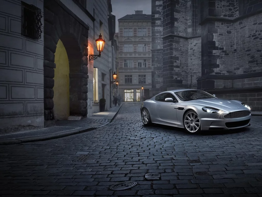 aston martin, вечер, астон мартин, город, улица, dbs, фонарь