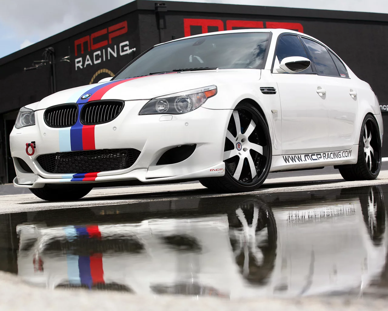 автомобили, mcp racing, bmw