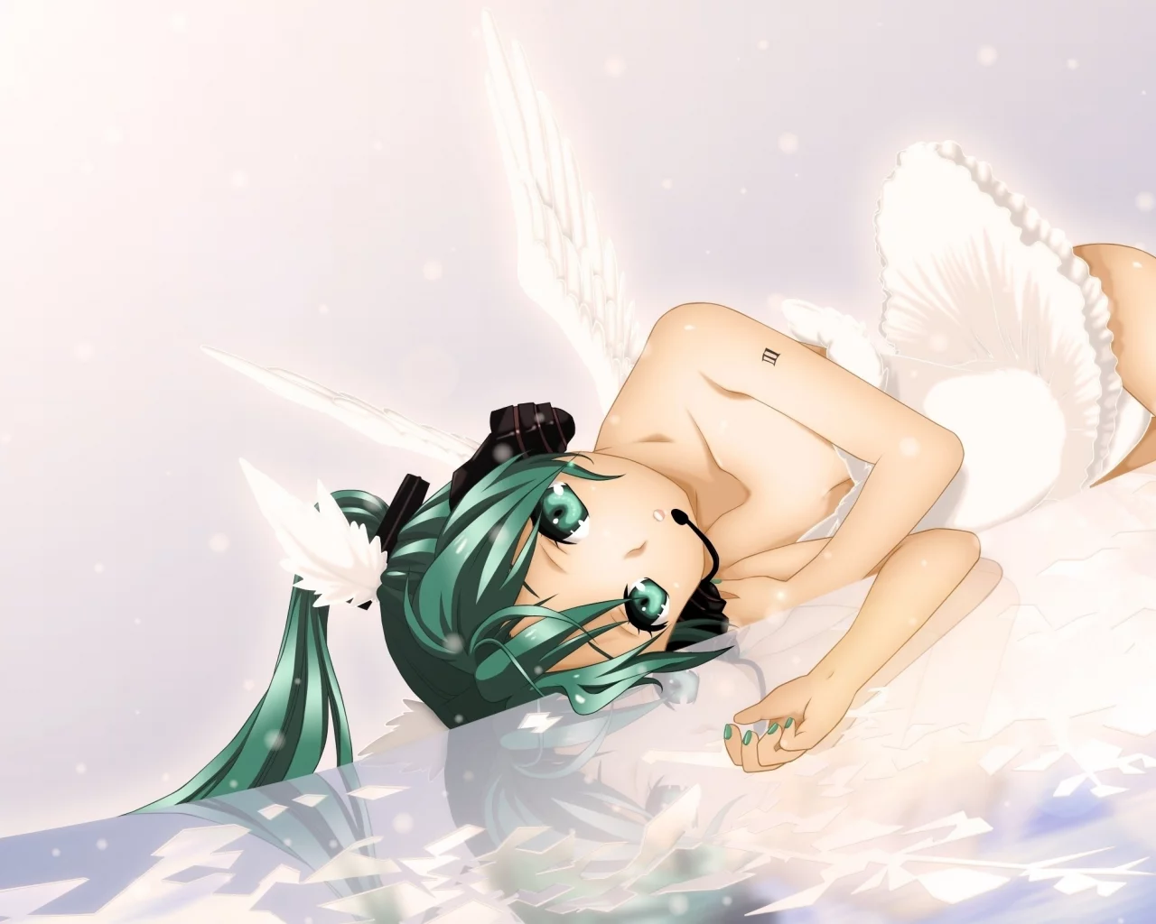 взгляд, аниме, vocaloid, девушка, наушники, платье, hatsune miku