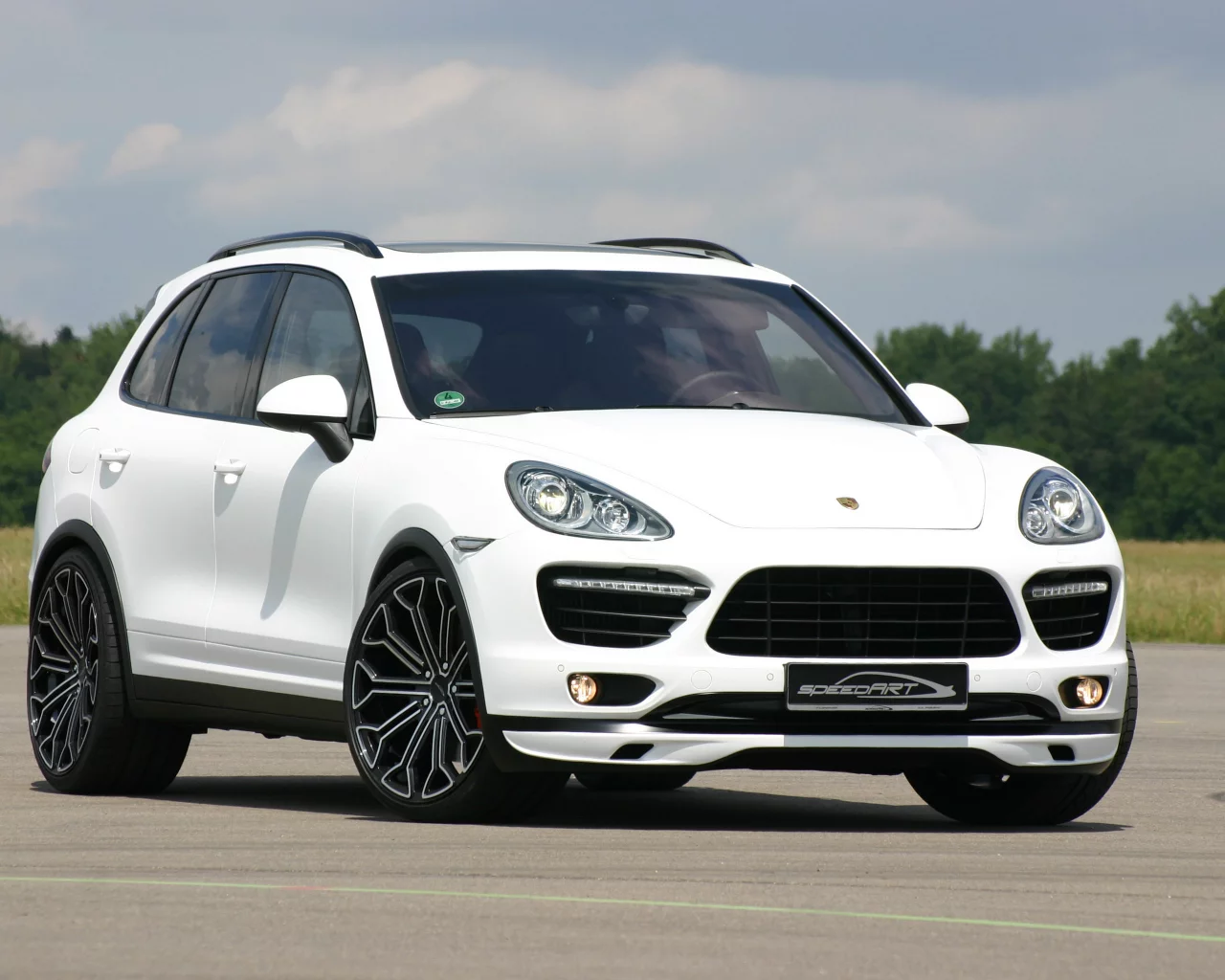 car, деревья, speedart, sky, 3072x2048, trees, porsche cayenne, машина, небо, tuning