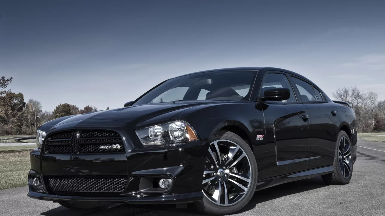 мускул кар, передок, додж, dodge, супер бее, super bee, srt8, гоночная трасса, charger, срт8, чарджер, небо, muscle car, чёрный