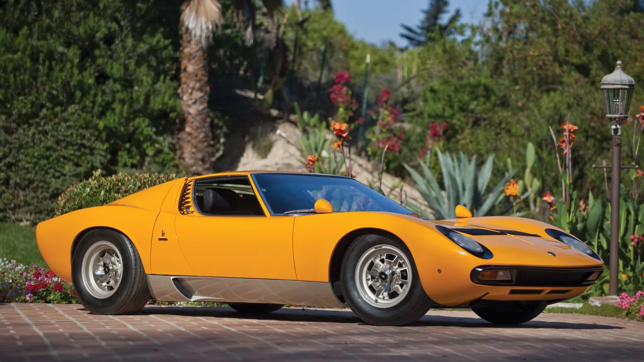 красивая машина, sv, 1971, кусты, lamborghini, передок, цветы, желтый, miura, миура, деревья, сад, ламборгини, p400, суперкар