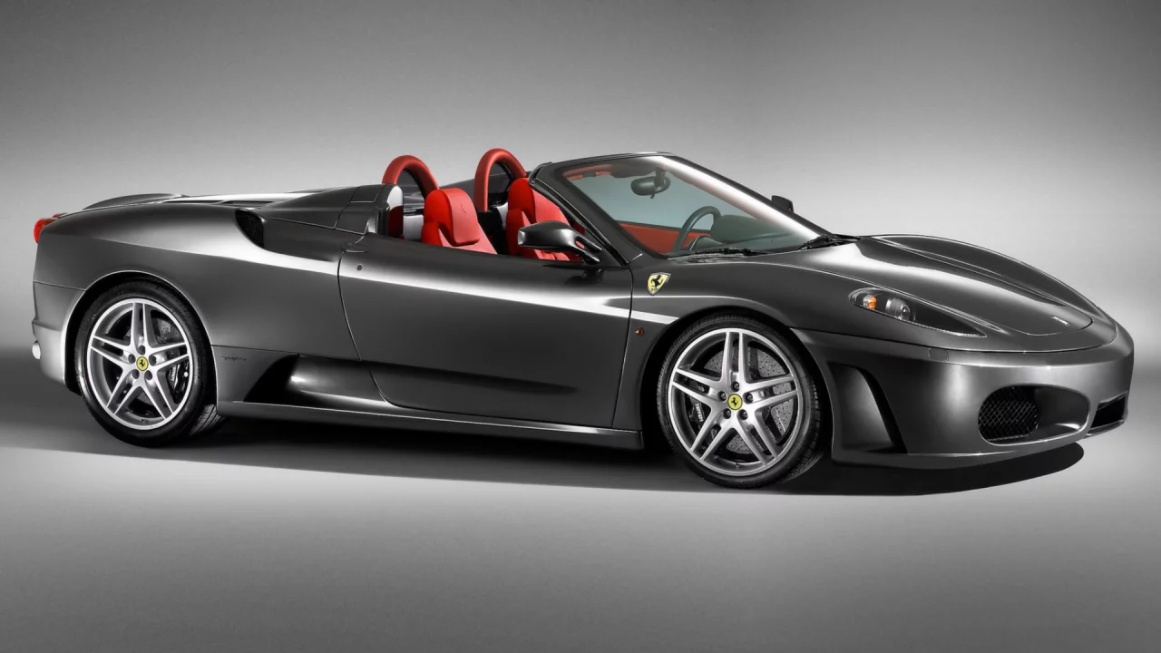 серого цвета, машына, ferrari