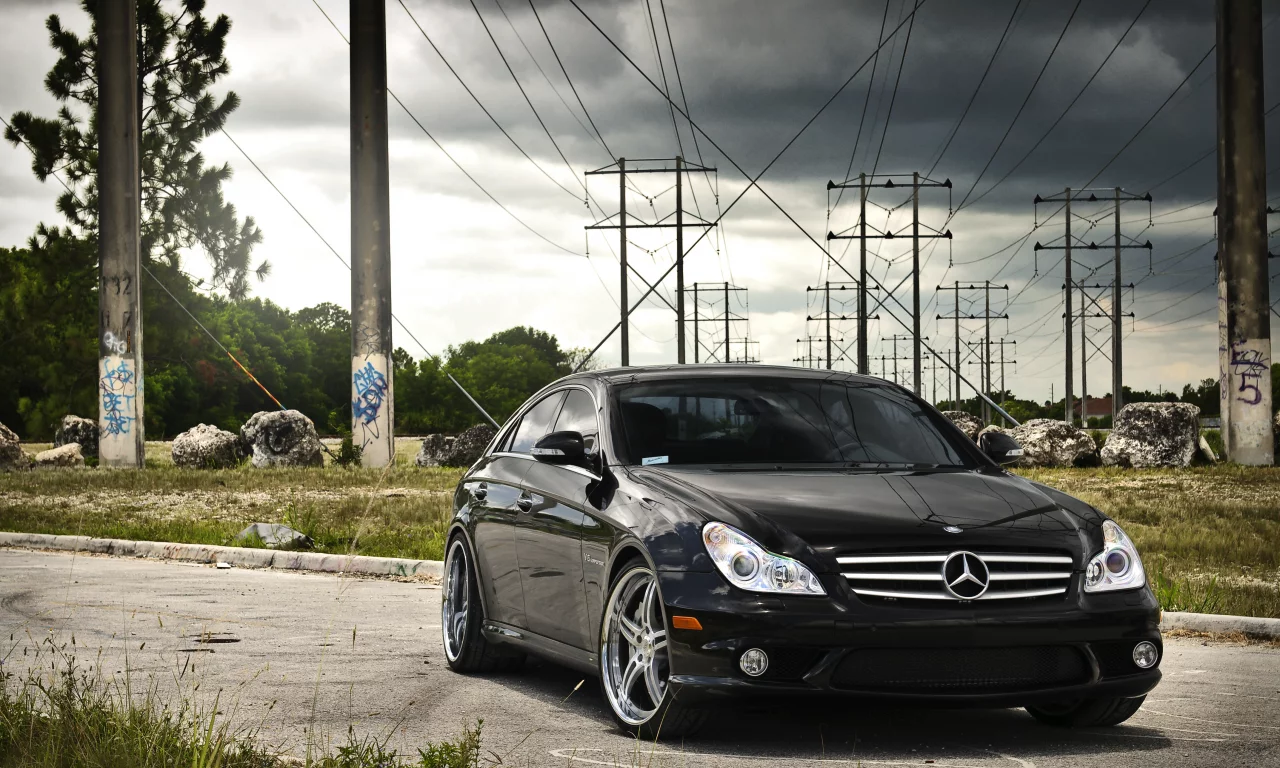 mercedes, мерседес, чёрный, высоковольтные столбы, black, небо, тучи