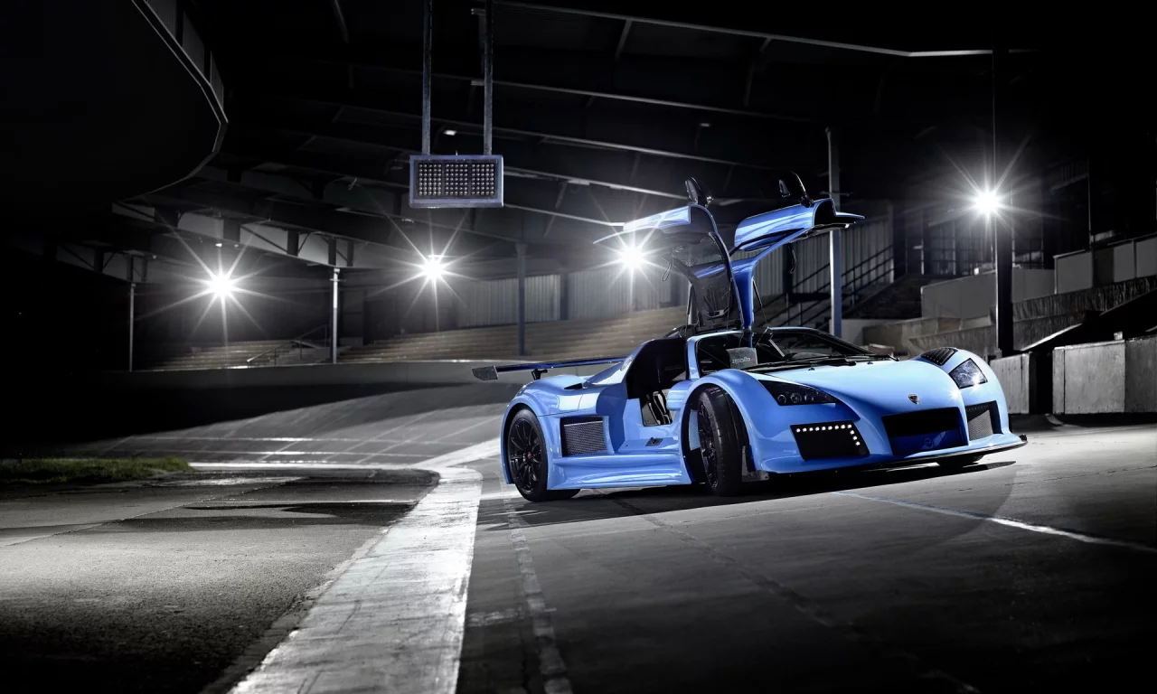 суперкар, gumpert, стадион, ночь, фонари, apollo s, трек