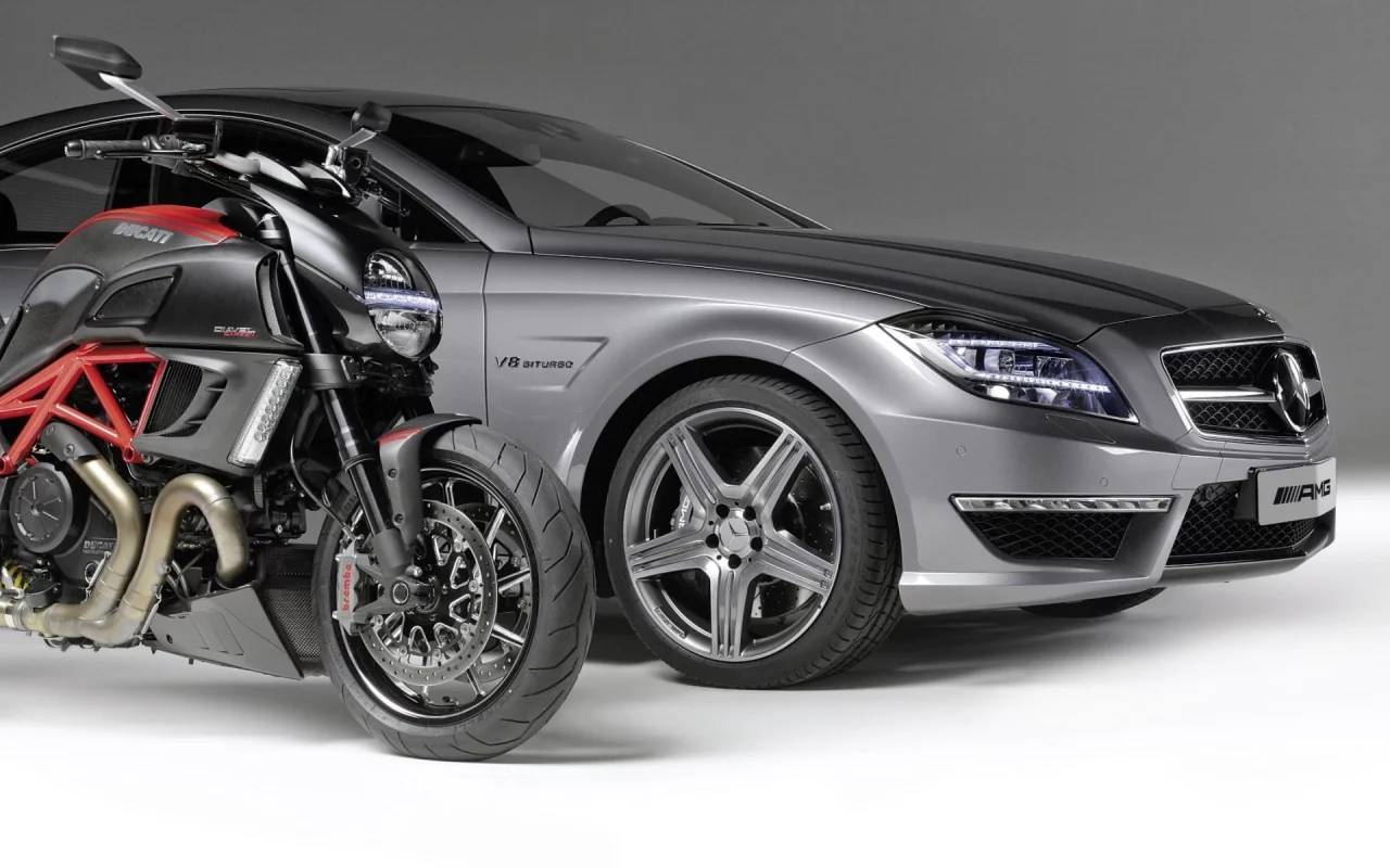 дукати, цлс63, машина, amg, mercedes-benz, амг, передок, дивел, байк, мерседес, and, мотоцикл, cls63, diavel, ducati