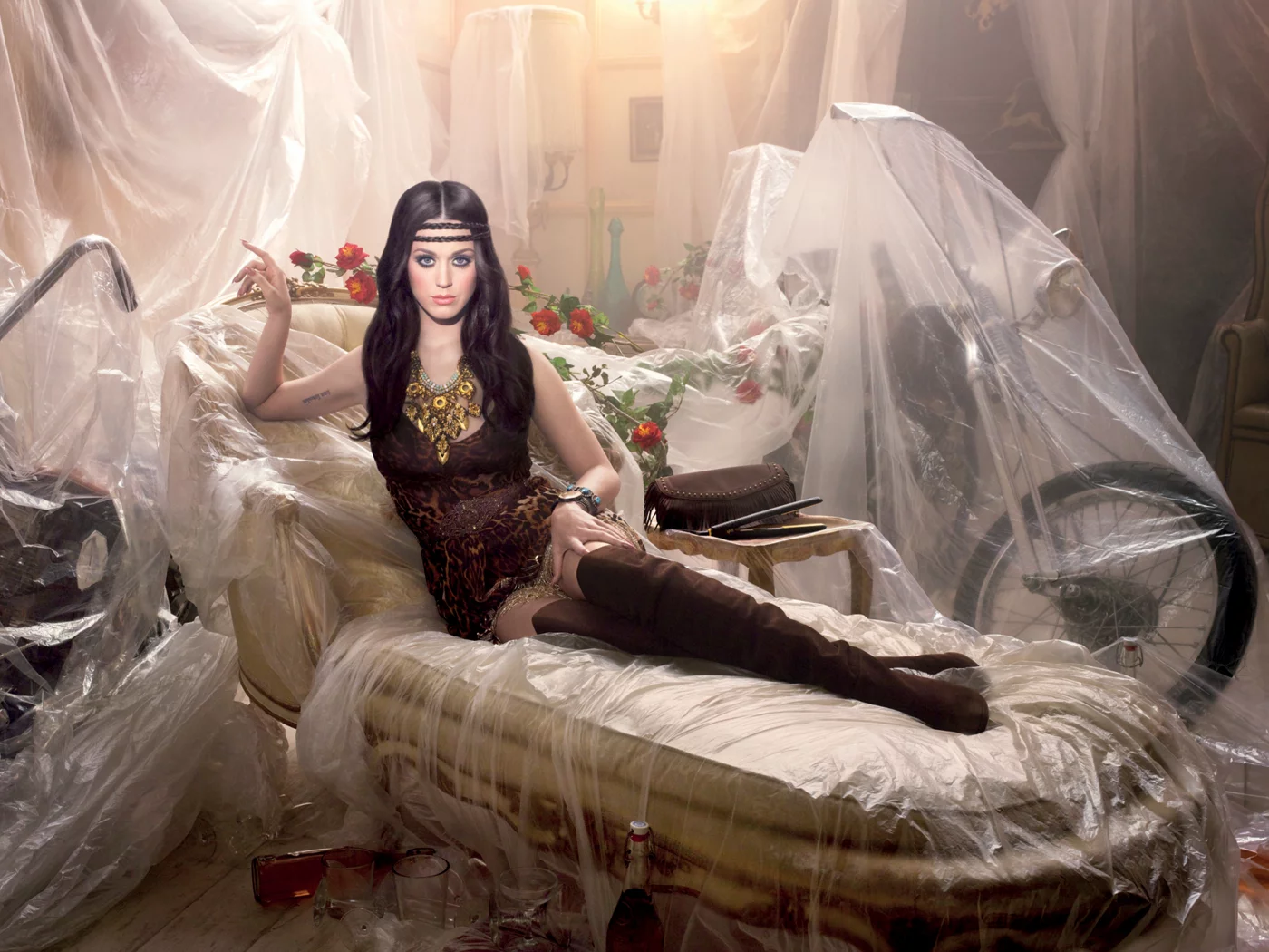полиэтилен, певица, katy perry, целлофан, брюнетка, кэти перри