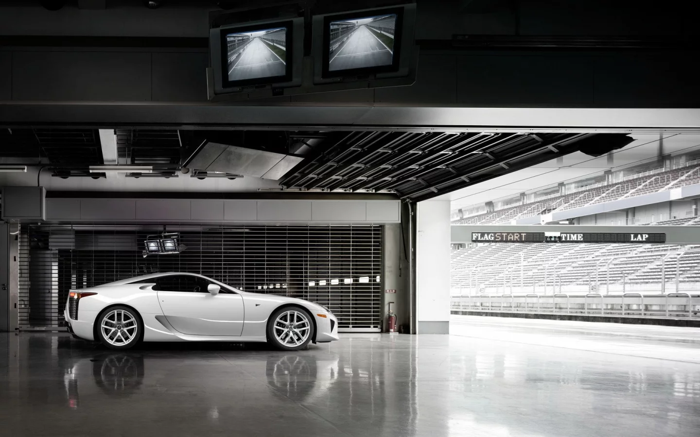 in, lfa, hangar, lexus