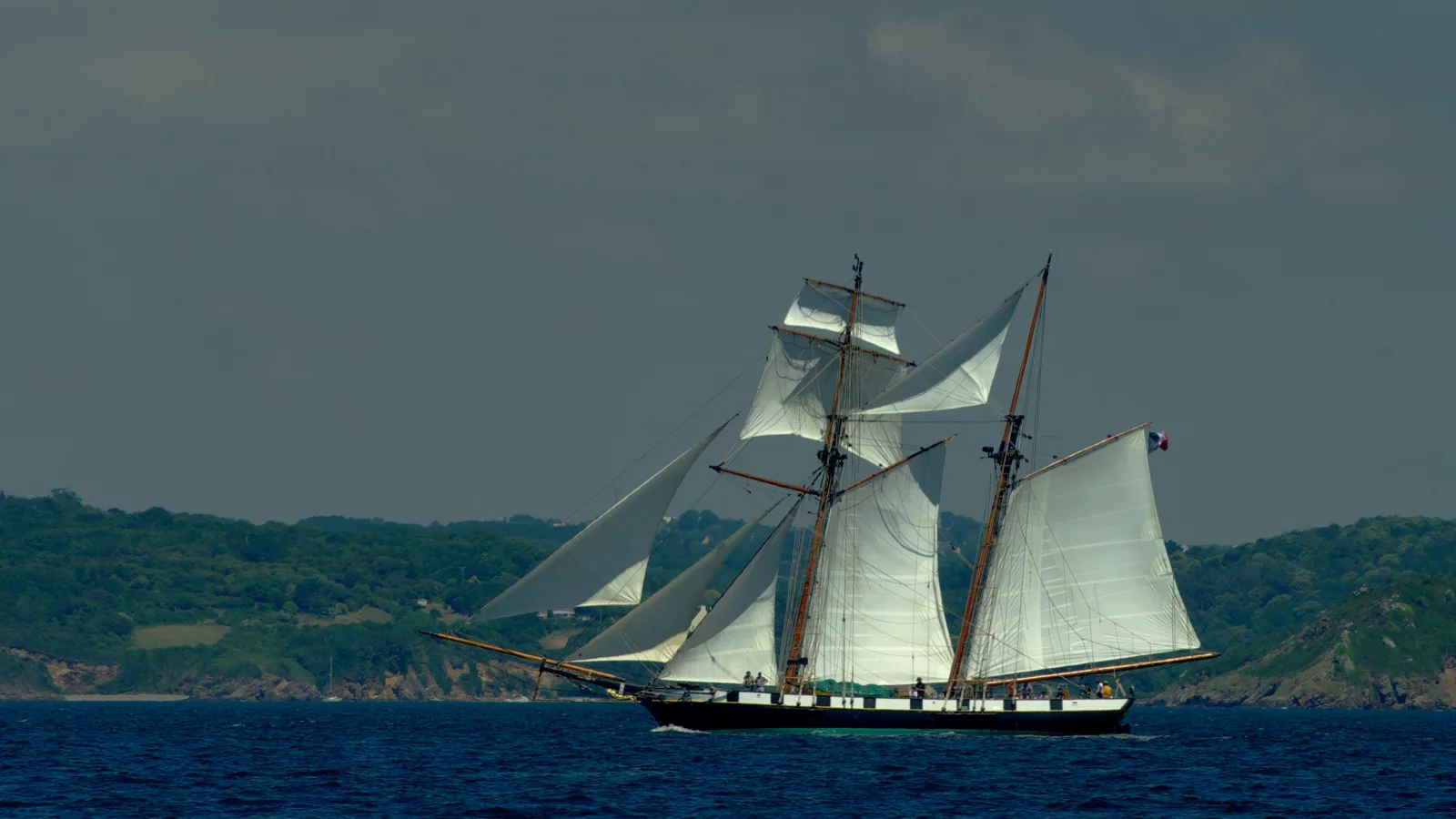 парусник, корабль, море