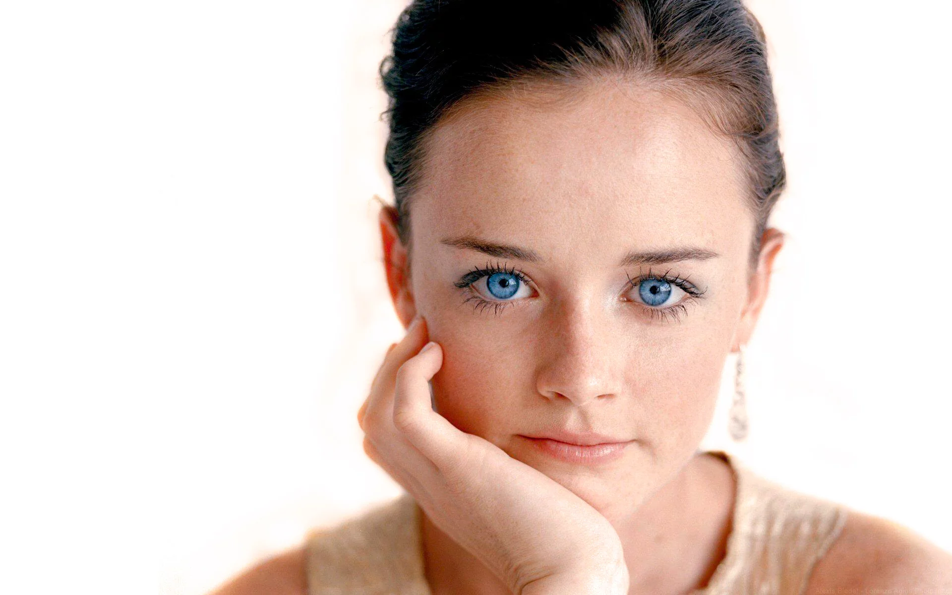 alexis bledel, актриса, голубоглазая