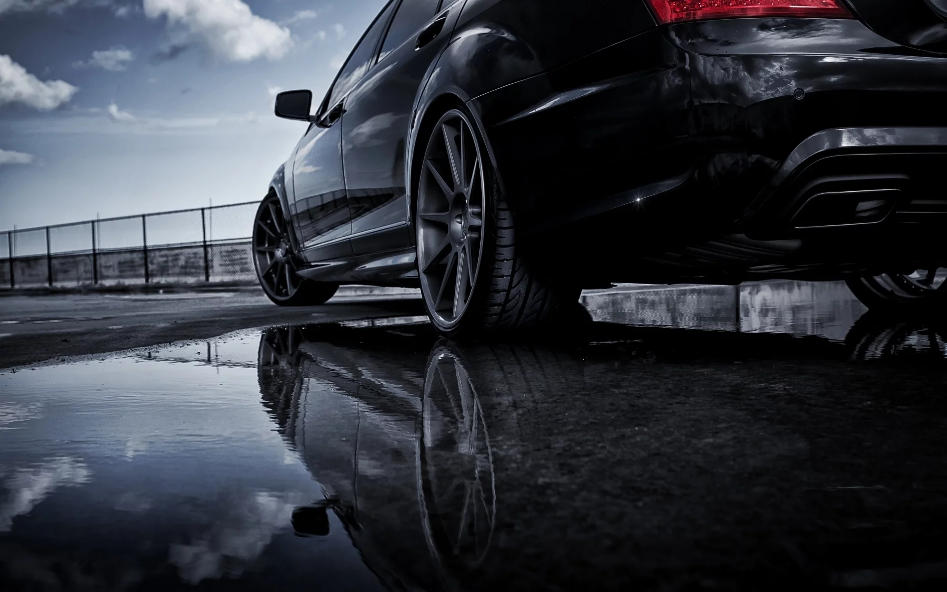 с-класс, небо, тюнинг, tuning, s-klasse, s550, с550, лужа, мерседес, диски, отражение, mercedes-benz, чёрный