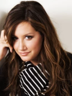 ashley tisdale, гитара, лицо