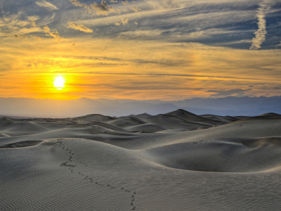 солнце, небо, песок, пустыня, закат, дюны, следы