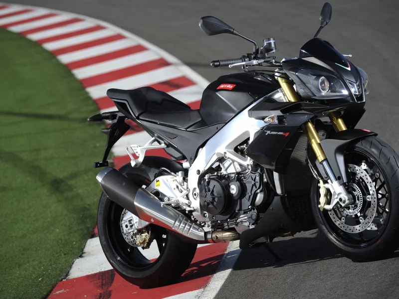 aprilia, чёрный, tuono v4 r, трек, байк, трава