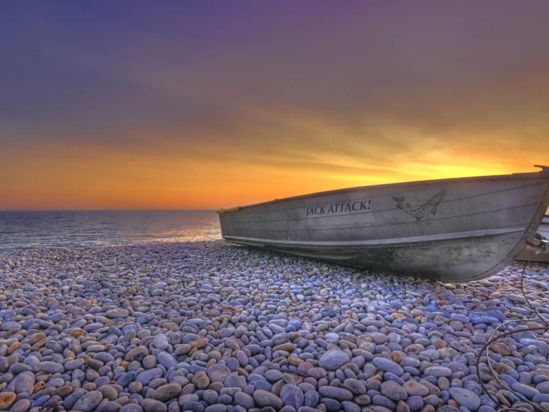галька, hdr, вода, море, лодка, пейзажи, пляжи, небо, океан, камень, лодки, камни