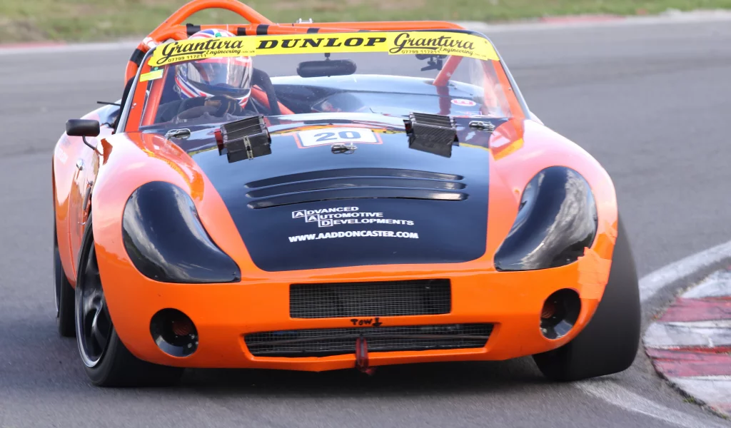 tvr tuscan, фары, гонка, тачка, трек