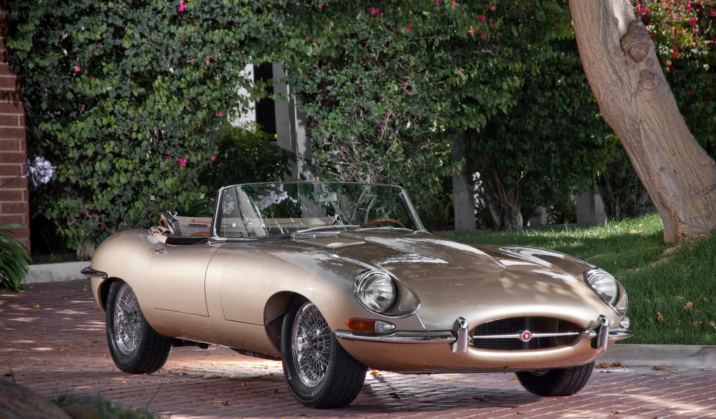ягуар, jaguar, e-type, классика, красивая машина, кабриолет, тип-е, передок, дерево, е-тайп