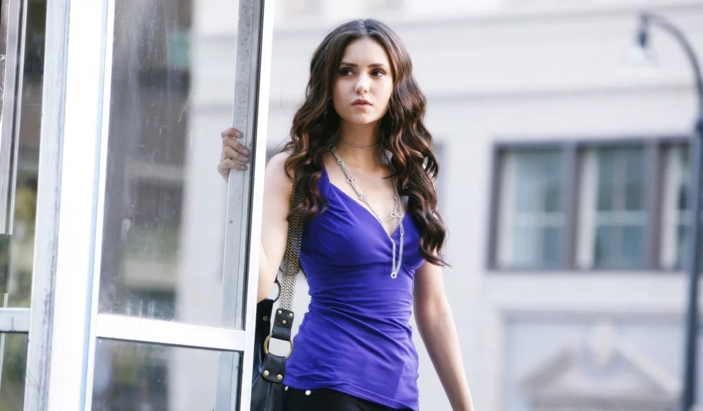 nina dobrev, katherine pierce, the vampire diaries, дневники вампира, кэтрин, взгляд, елена, нина добрев