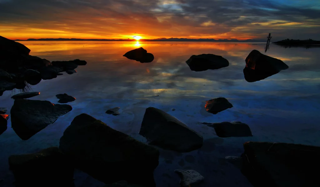 камни, вода, небо, природа, nature, закат, пейзаж, океан, облака, горизонт, солнце, гладь