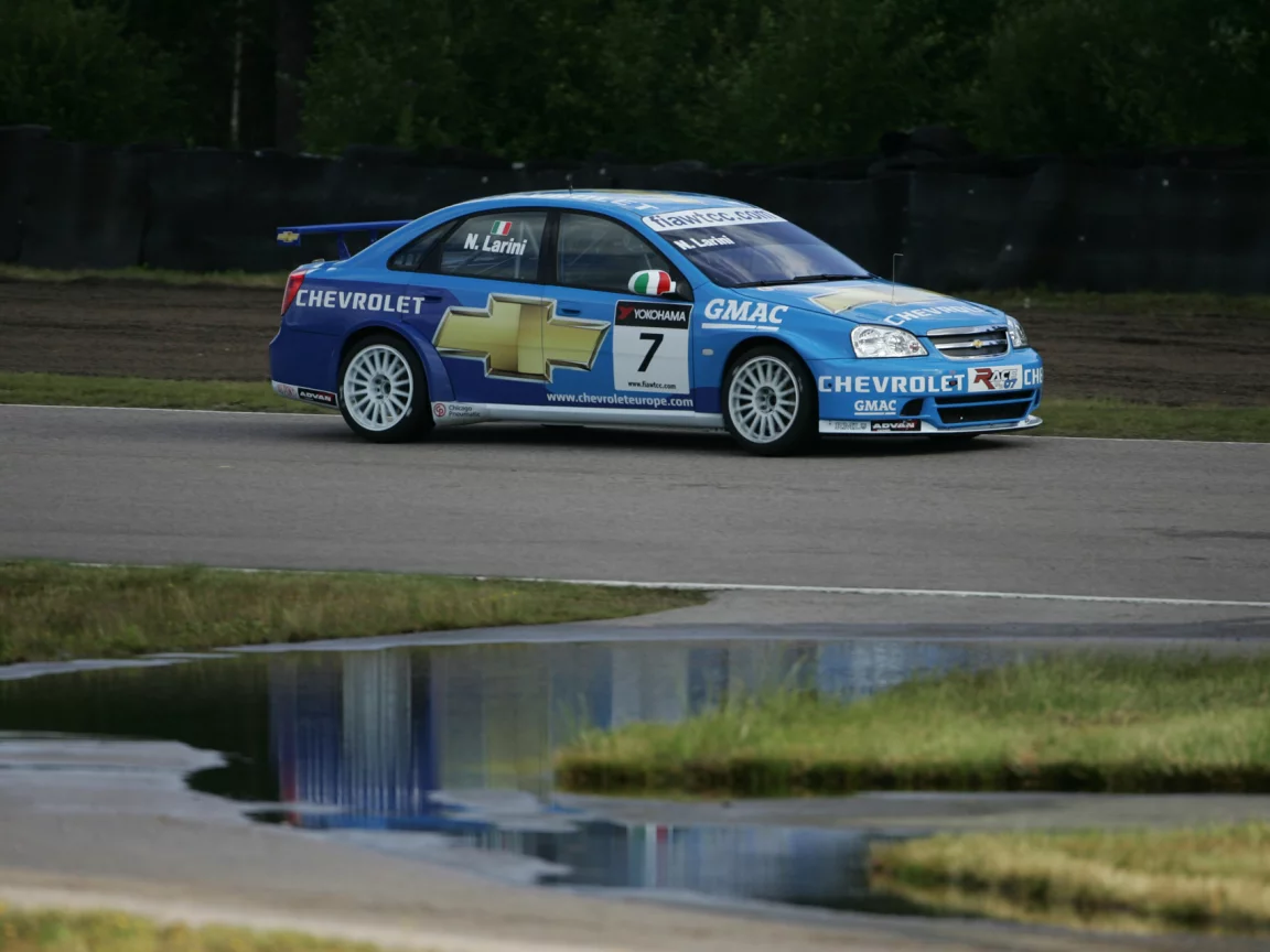 lacetti, chevrolet, лужа, wtcc