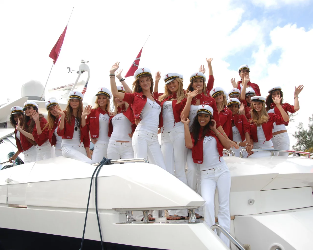 doutzen kroes, miranda kerr, alessandra ambrosio, karolina kurkova, adriana lima, marisa miller, victorias secret angels, heidi klum, модели, selita ebanks, models