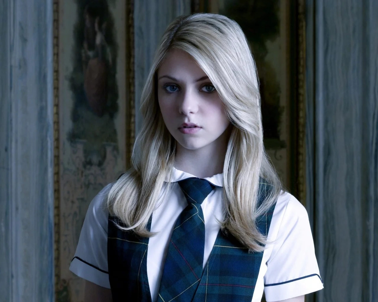взгляд, taylor momsen, галстук, девушка, форма