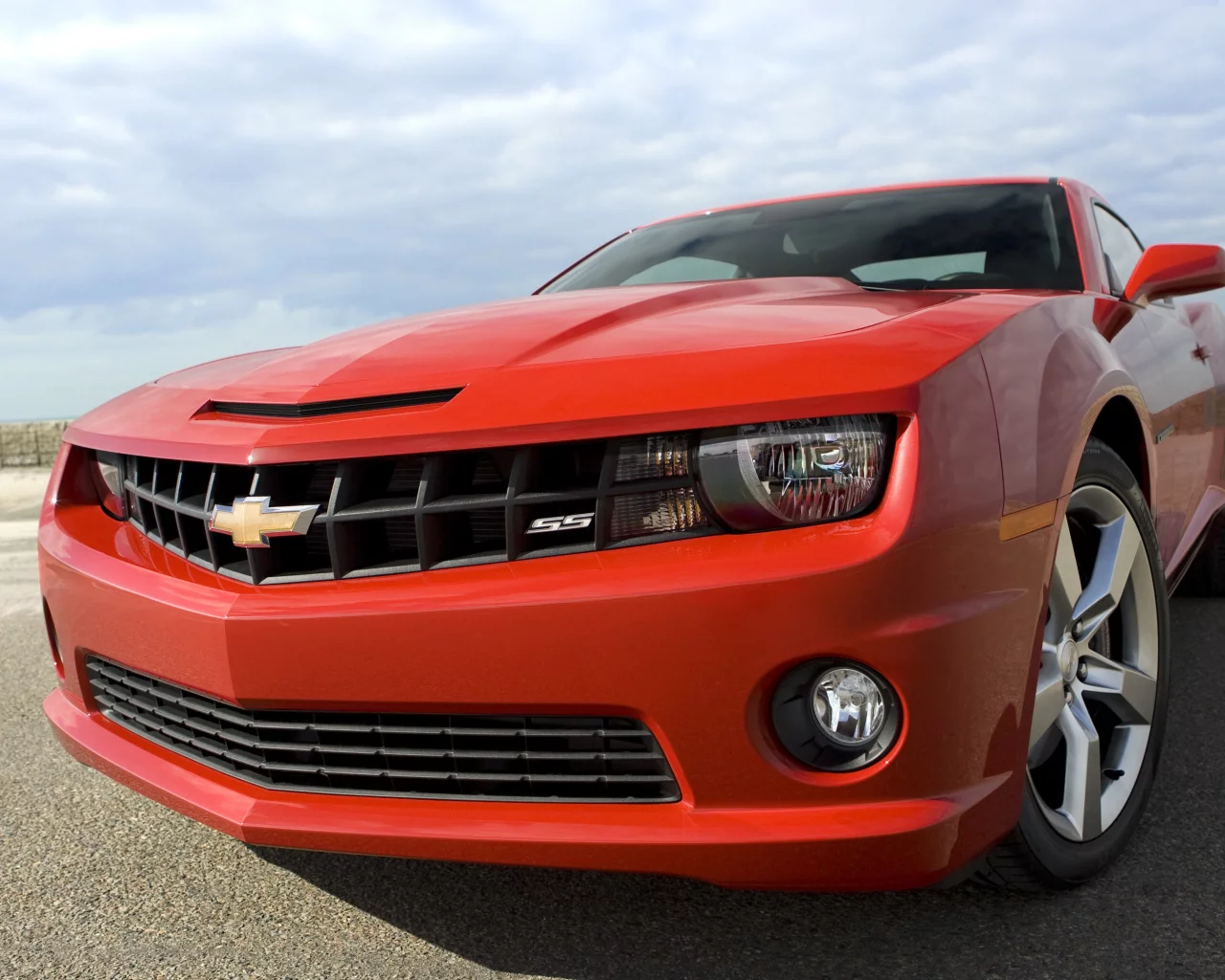 красный, chevrolet, фары, camaro, диски, красота, ss, капот