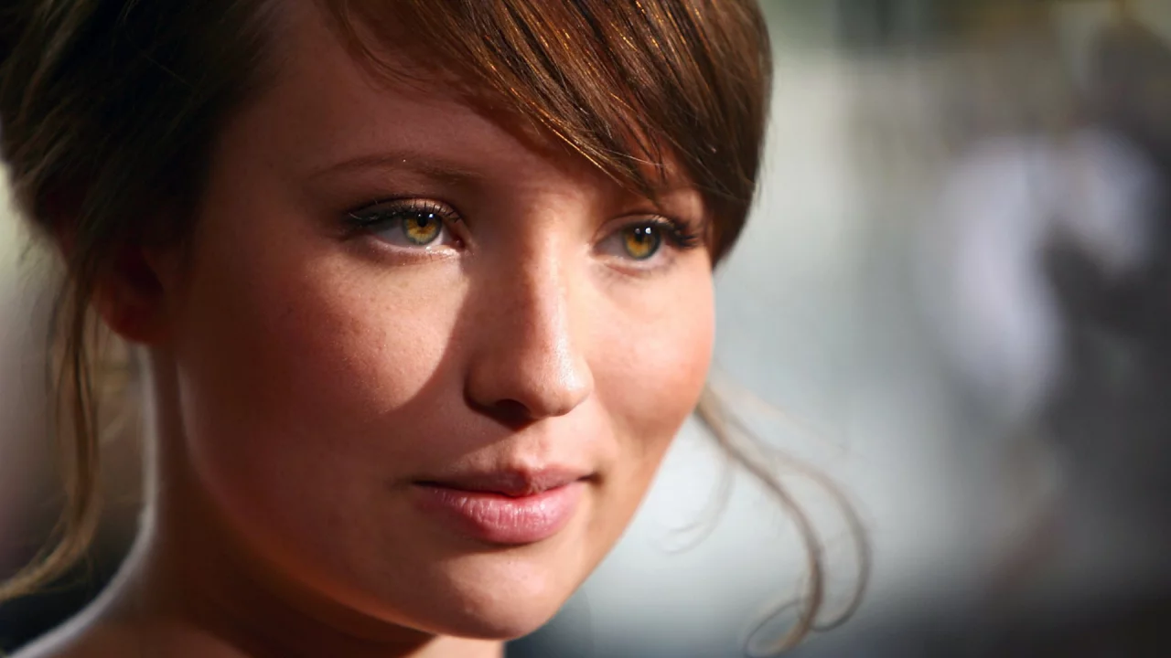 эмили браунинг, портрет, emily browning, глаза, симпатичная