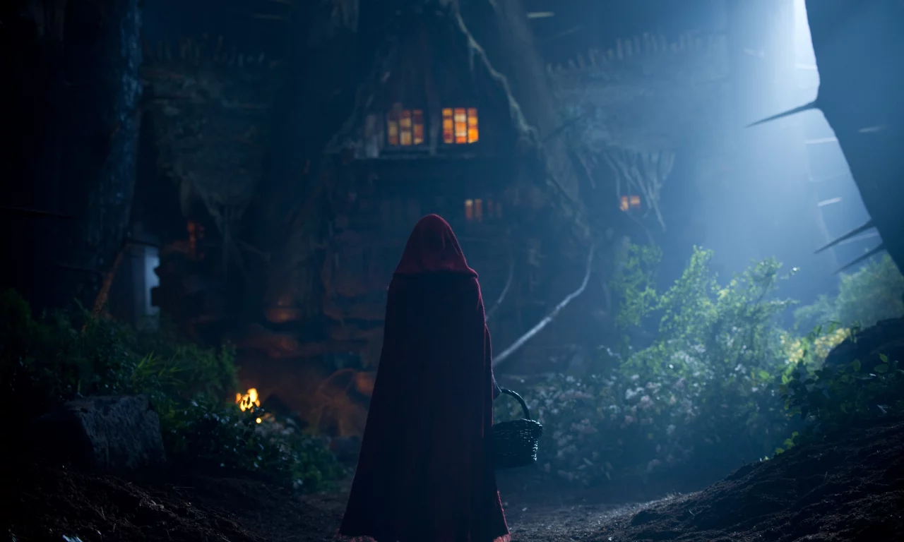 ночь, красная шапочка, red riding hood, аманда сейфрид, домик, лес